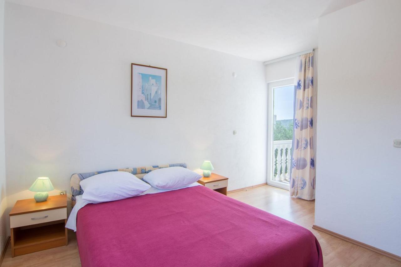 Apartments Nediljka 普利莫顿 外观 照片